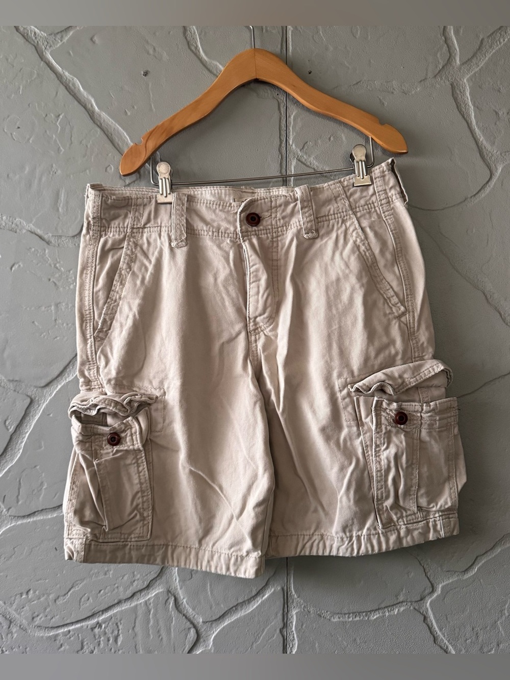 Hollister Cargo Shorts Men’s Size 30 Beige Khaki Button Fly Cotton Utility